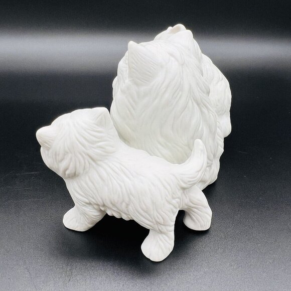 Vintage Cat Figurine Homco White Mamma and Kittens Laying Pose #1412 EUC - Picture 7 of 13